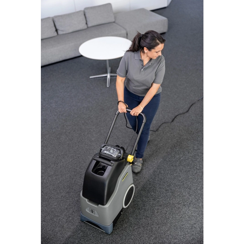 Машина для чистки ковров Karcher BRC 30/15 C