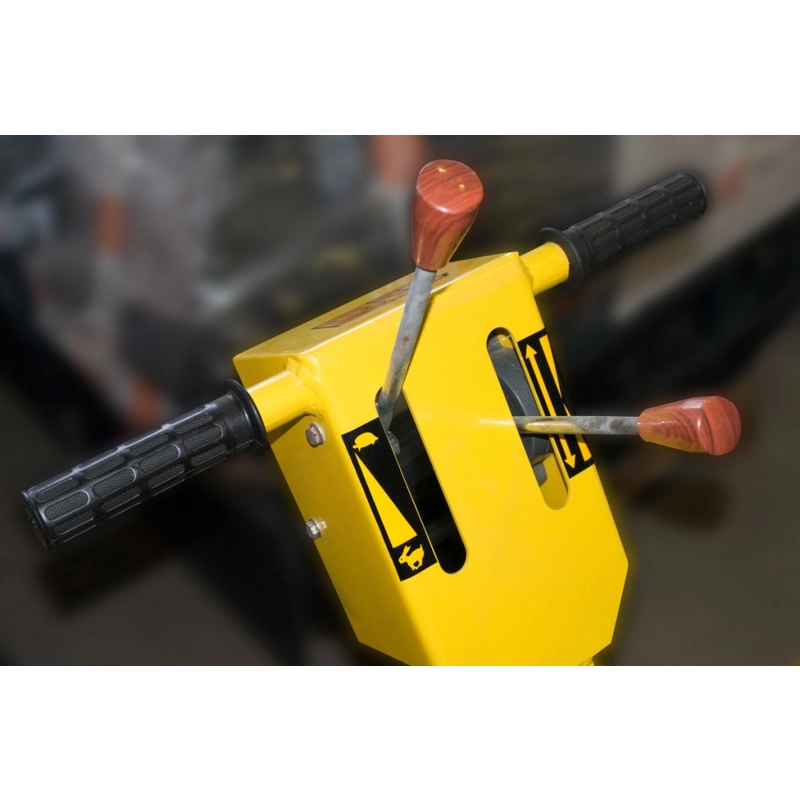 Двухвальцовый ручной виброкаток бензиновый STEM Techno SVR-301H